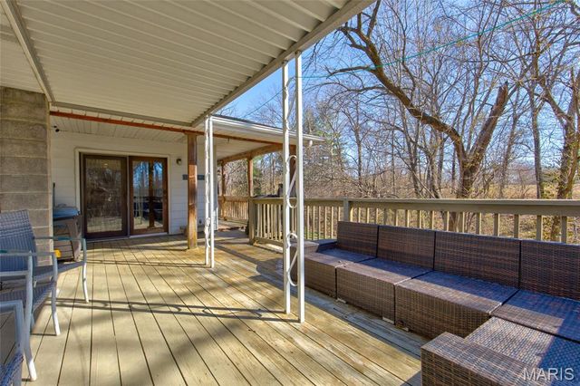 17628 Little Piasa Road, Dow, IL 62022