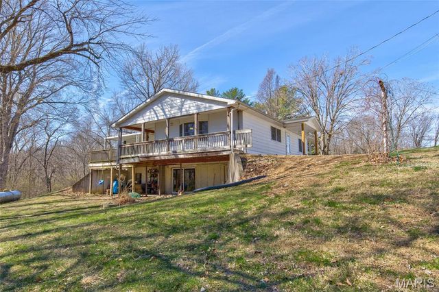 17628 Little Piasa Road, Dow, IL 62022