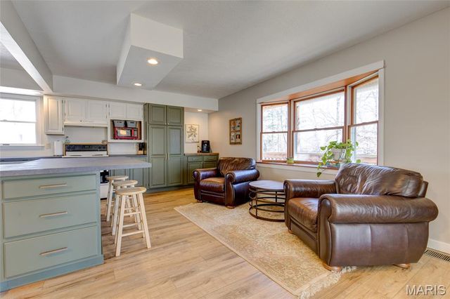 17628 Little Piasa Road, Dow, IL 62022