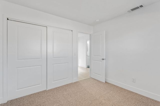 1928 S Linwood Street, Visalia, CA 93277