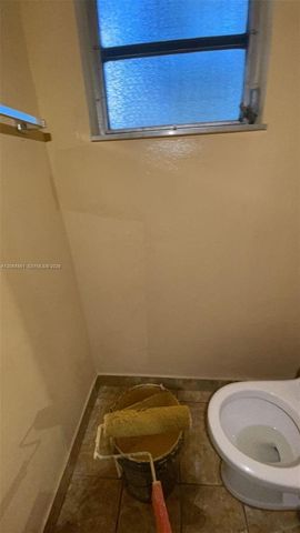 3777 NW 78th Avenue 10G, Davie, FL 33024
