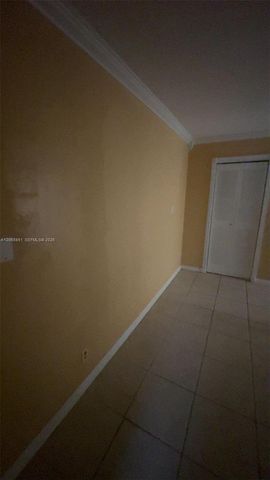 3777 NW 78th Avenue 10G, Davie, FL 33024