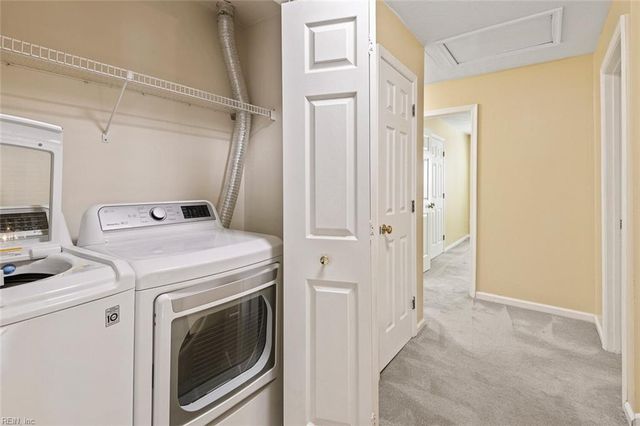 804 Lancaster LN, Newport News, VA 23602