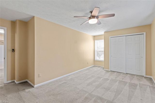 804 Lancaster LN, Newport News, VA 23602
