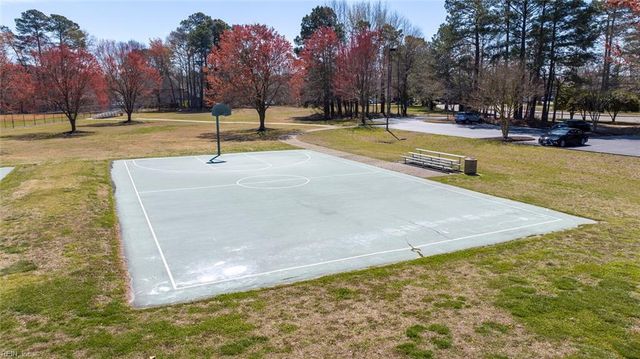 804 Lancaster LN, Newport News, VA 23602