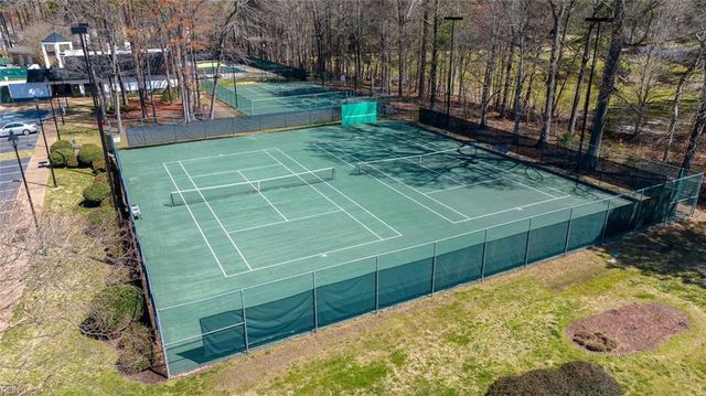 804 Lancaster LN, Newport News, VA 23602