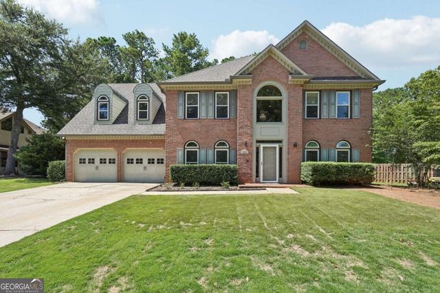 1496 Fallsbrook Court NW, Acworth, GA 30101