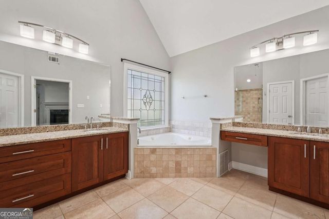 1496 Fallsbrook Court NW, Acworth, GA 30101