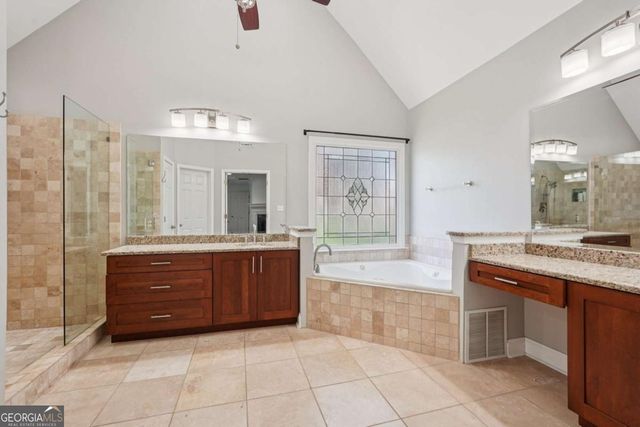 1496 Fallsbrook Court NW, Acworth, GA 30101