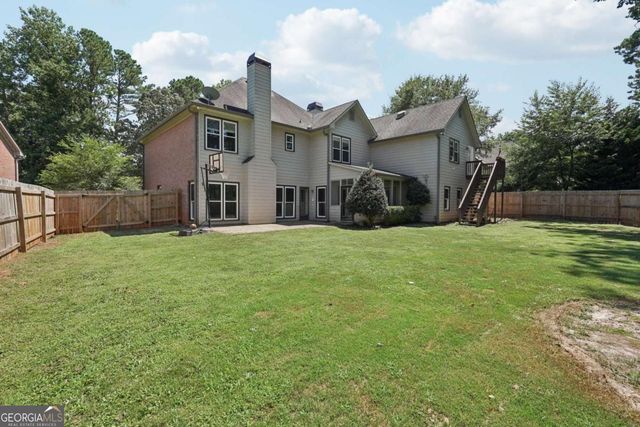 1496 Fallsbrook Court NW, Acworth, GA 30101