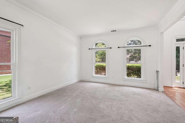 1496 Fallsbrook Court NW, Acworth, GA 30101