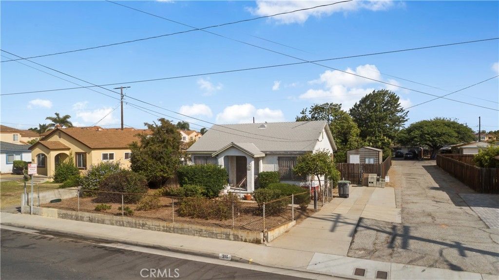 215 E 220th, Carson, CA 90745 — photo 2