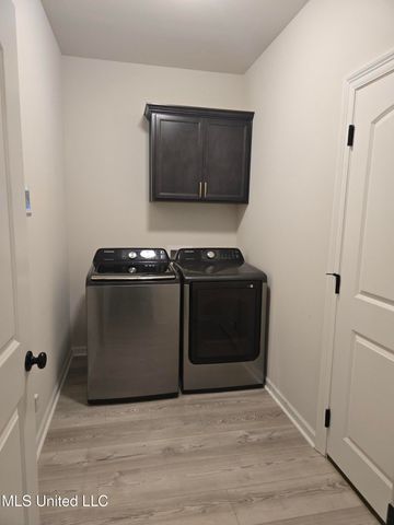 14334 Southern Oak Avenue, Gulfport, MS 39503