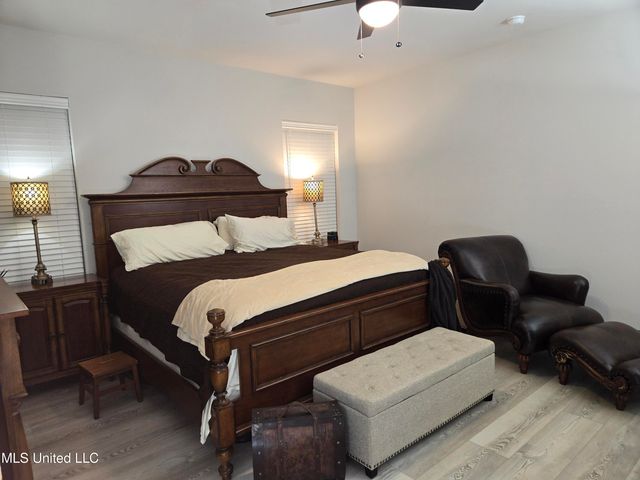 14334 Southern Oak Avenue, Gulfport, MS 39503