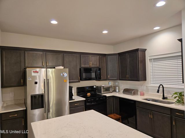 14334 Southern Oak Avenue, Gulfport, MS 39503