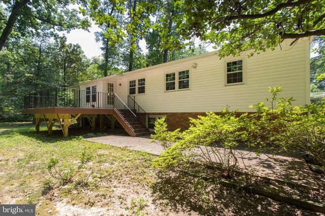 9112 SANTAYANA DR, Fairfax, VA 22031