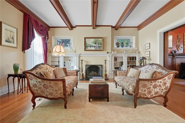 5427 FORBES, Squirrel Hill, PA 15217