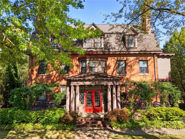 5427 FORBES, Squirrel Hill, PA 15217