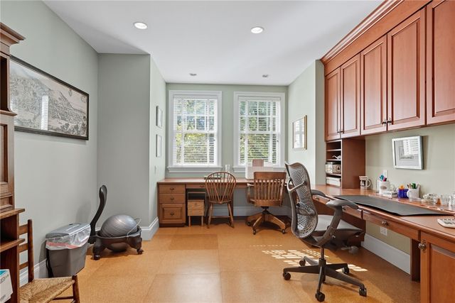 5427 FORBES, Squirrel Hill, PA 15217