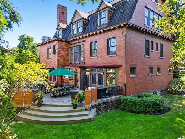 5427 FORBES, Squirrel Hill, PA 15217