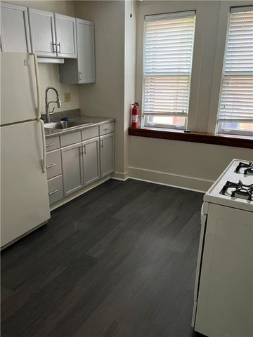 5427 FORBES, Squirrel Hill, PA 15217