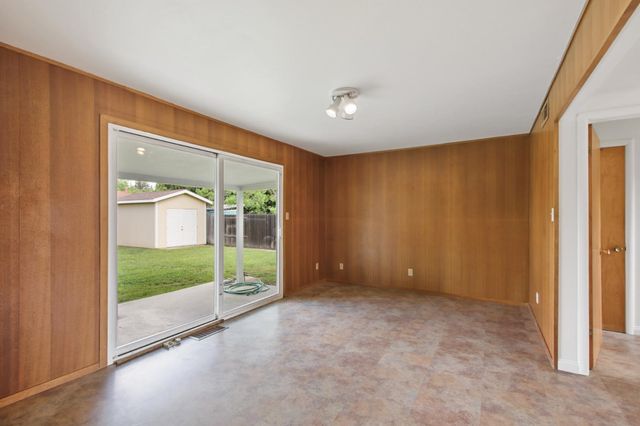 5405 Dorset Way, Sacramento, CA 95822