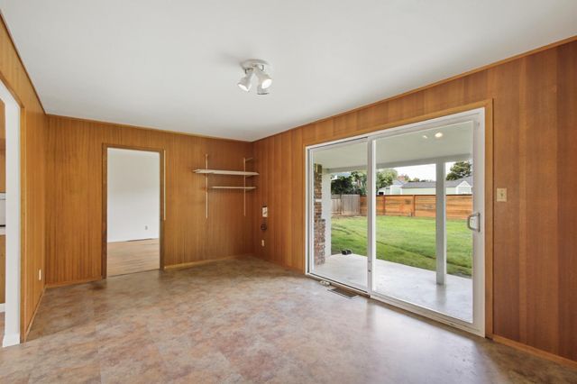 5405 Dorset Way, Sacramento, CA 95822