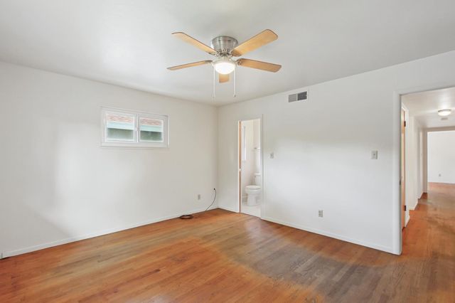 5405 Dorset Way, Sacramento, CA 95822