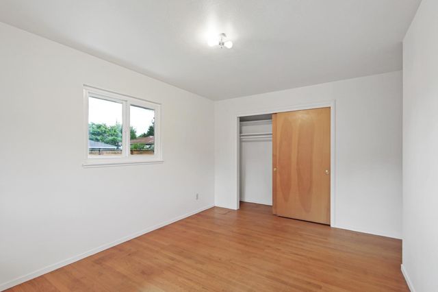 5405 Dorset Way, Sacramento, CA 95822