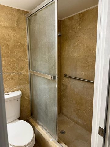 3522 NE 171 ST 201, North Miami Beach, FL 33160