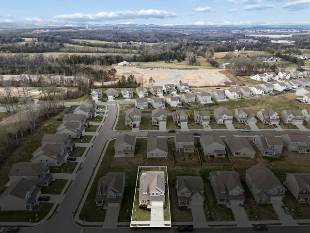 658 Trevino Way, Spring Hill, TN 37174