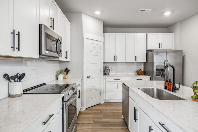 658 Trevino Way, Spring Hill, TN 37174