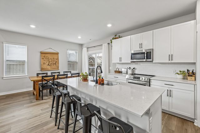 658 Trevino Way, Spring Hill, TN 37174