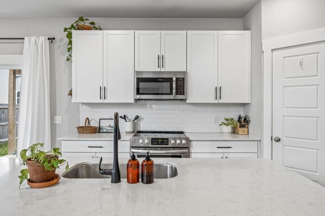 658 Trevino Way, Spring Hill, TN 37174