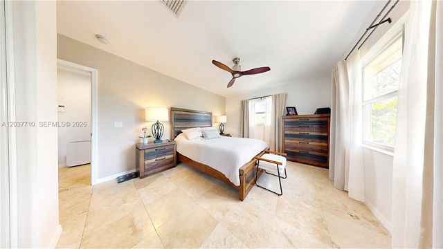 530 NE 15th Court 7, Fort Lauderdale, FL 33304