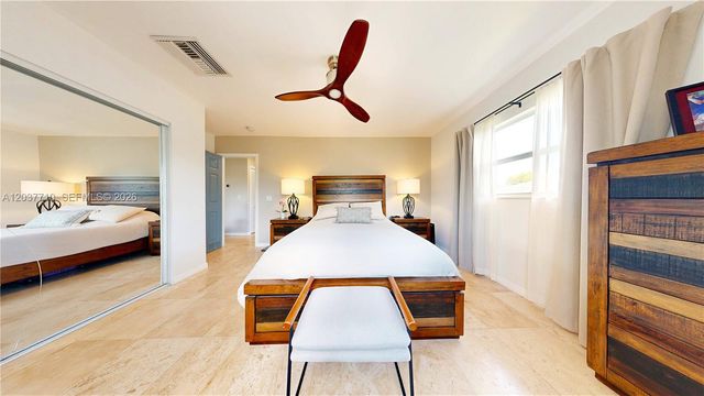530 NE 15th Court 7, Fort Lauderdale, FL 33304