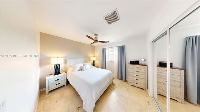 530 NE 15th Court 7, Fort Lauderdale, FL 33304
