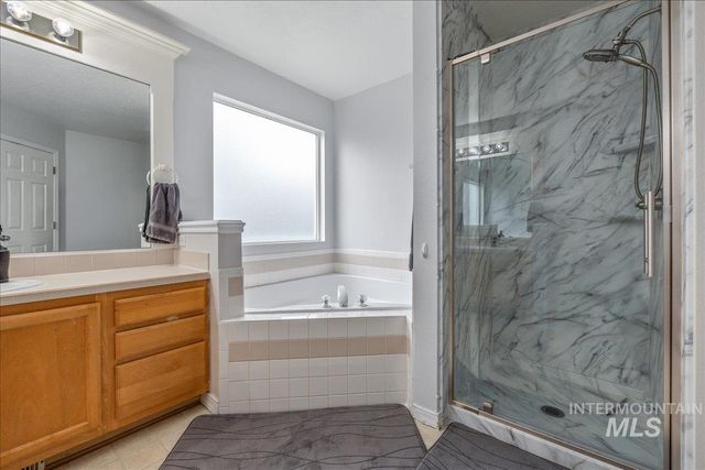 2727 S S Merrimac Pl, Boise, ID 83709