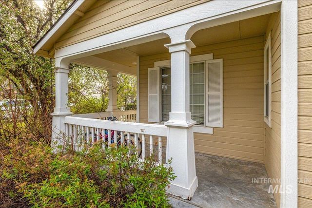 2727 S S Merrimac Pl, Boise, ID 83709