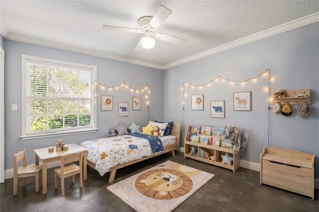 702 GOLFPOINT DRIVE, Winter Springs, FL 32708