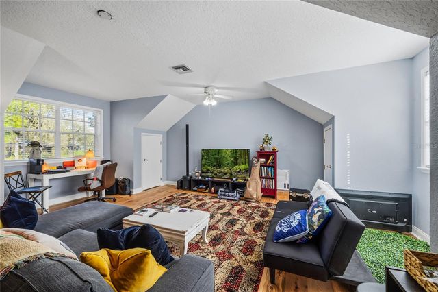 702 GOLFPOINT DRIVE, Winter Springs, FL 32708