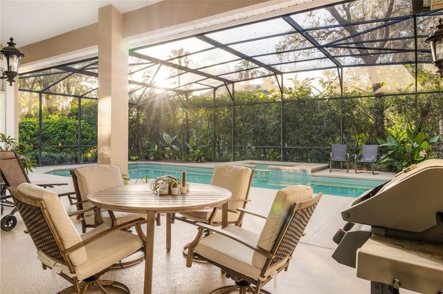 702 GOLFPOINT DRIVE, Winter Springs, FL 32708