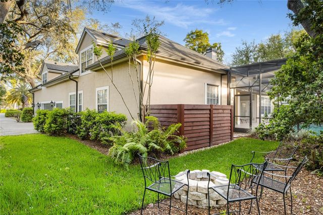 702 GOLFPOINT DRIVE, Winter Springs, FL 32708