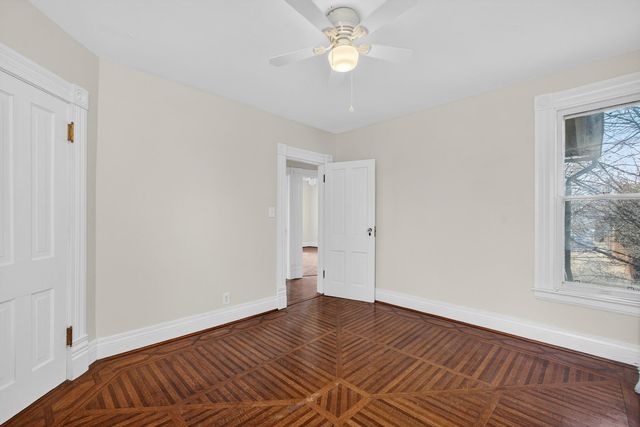 1919 Farnam Street, Davenport, IA 52803