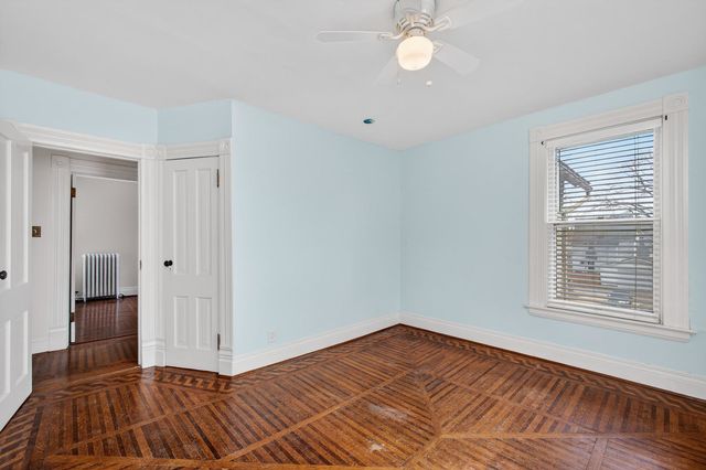 1919 Farnam Street, Davenport, IA 52803