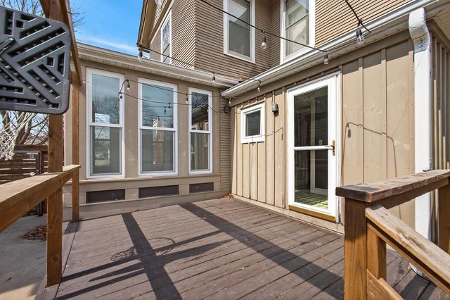 1919 Farnam Street, Davenport, IA 52803