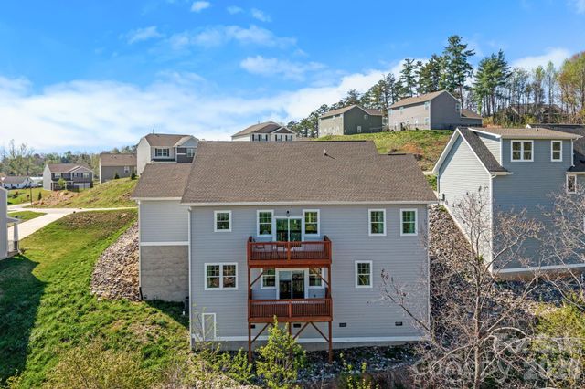 154 Amblers Knoll Road, Weaverville, NC 28787