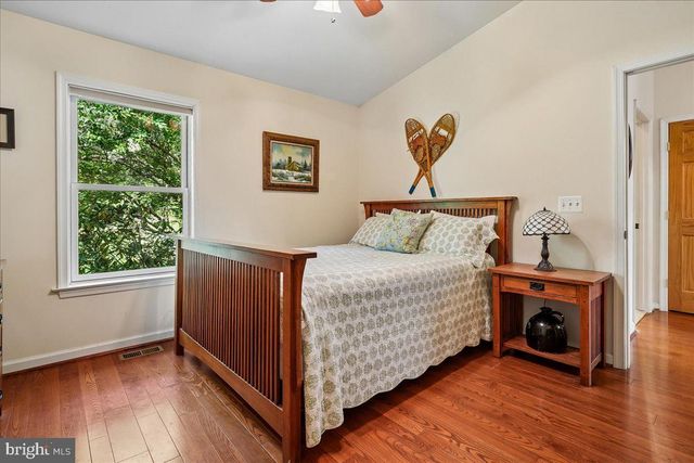 4742 GREENE LOVE LN, Marshall, VA 20115