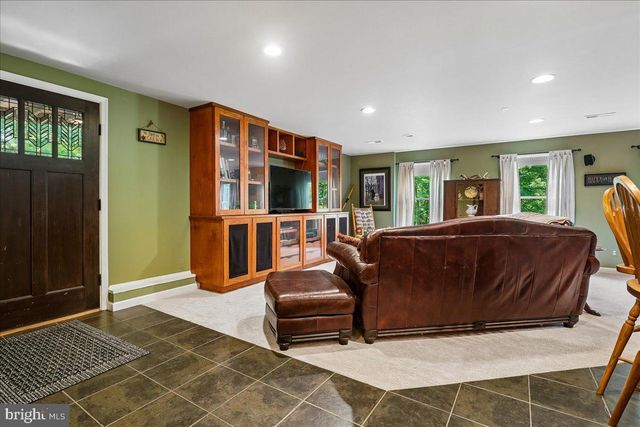4742 GREENE LOVE LN, Marshall, VA 20115