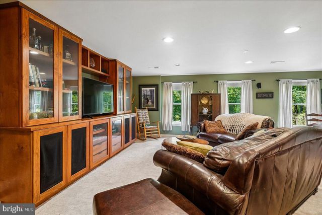 4742 GREENE LOVE LN, Marshall, VA 20115